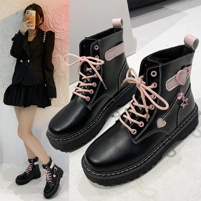 2022 New Women&#39;s Boots Thick Sole PU Leather Lace Up Square Heel Round Toe Solid Color New Women&#39;s Boots Gothic Motorcycle Boots