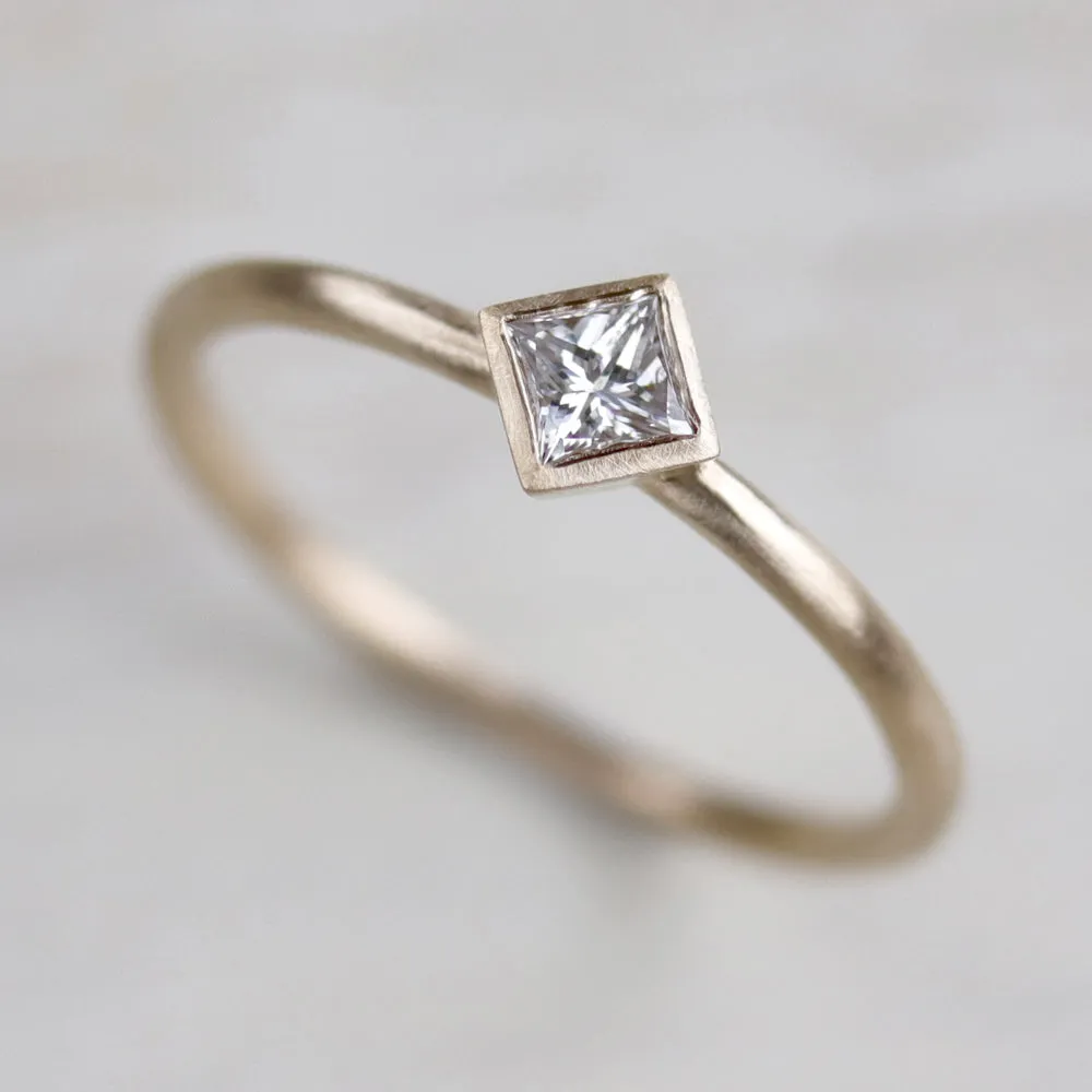 3mm Oblique Square Solitaire Engagement Ring