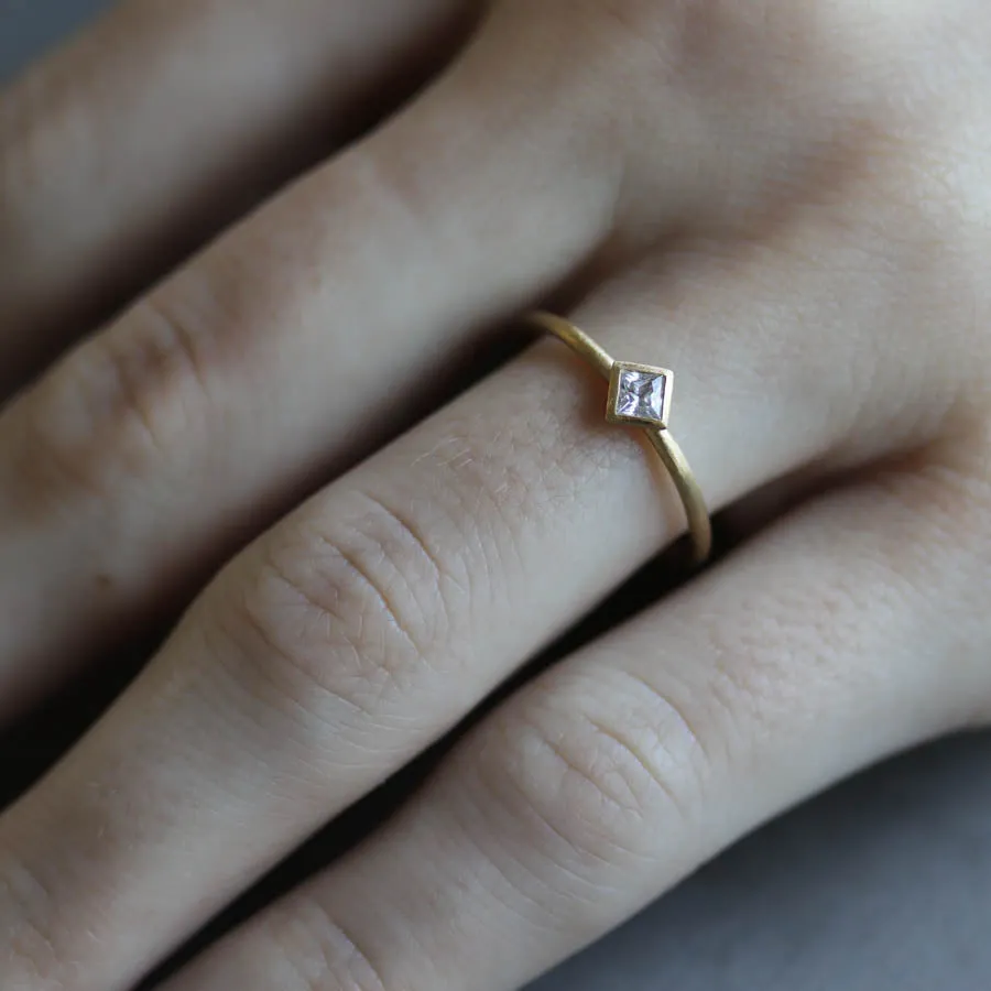 3mm Oblique Square Solitaire Engagement Ring