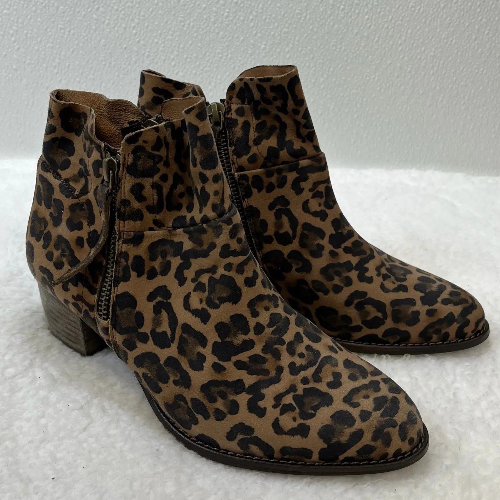 Animal Print Boots Ankle Heels Paul Green, Size 6.5