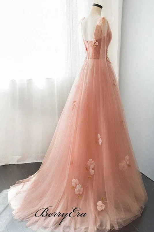 Appliques Elegant Long Wedding Dresses, Tulle A-line Wedding Dresses, Popular Bridal Gowns