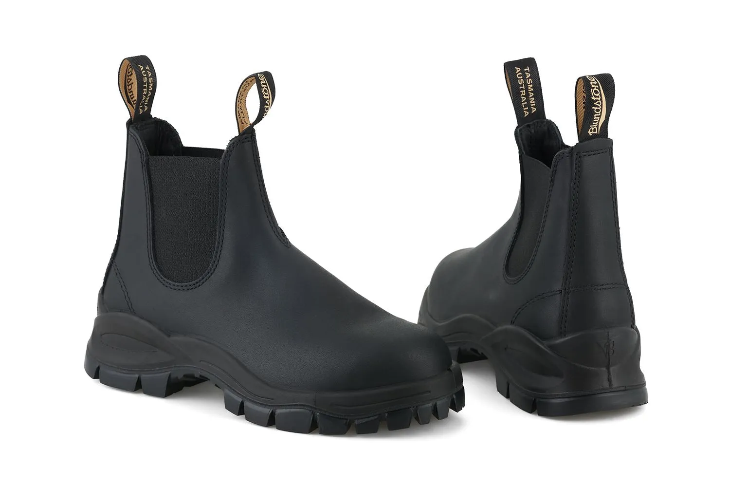 Blundstone 2240 Black Slip On Lug Sole Chelsea Boots