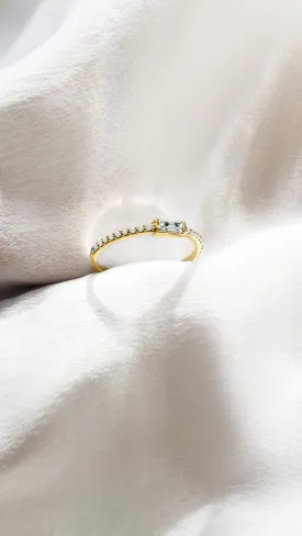 Ilaria Ring 9K Yellow Gold