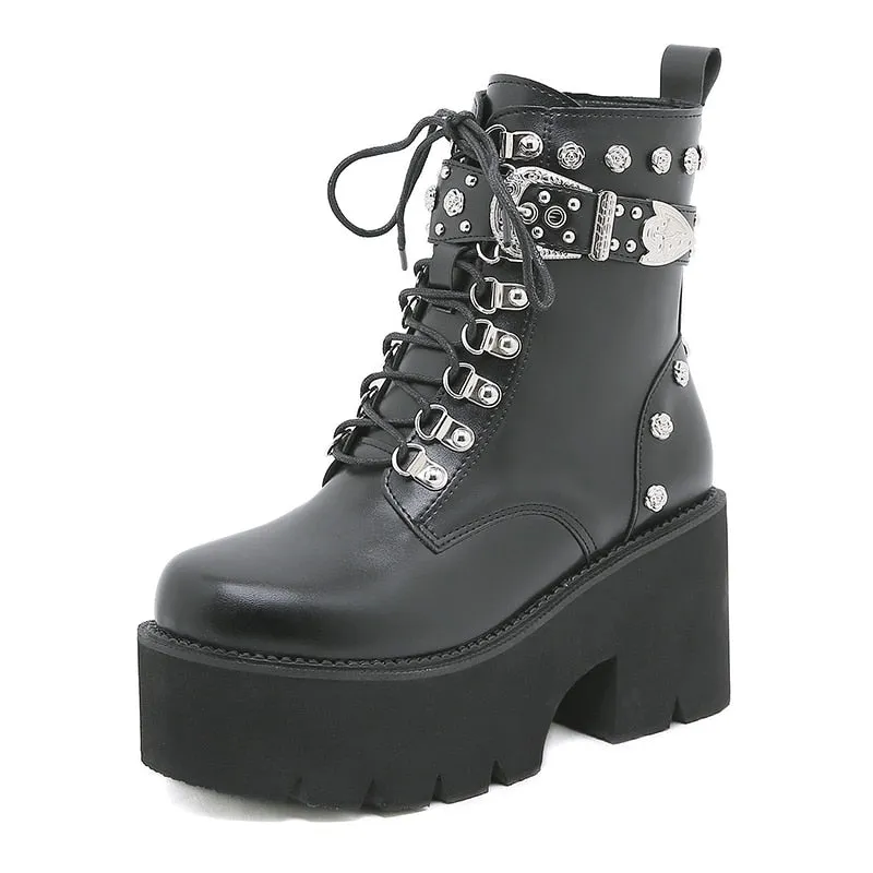 Rivet Autumn Boots Women Platform Boots Black Leather Gothic Punk Style Combat Boots For Women Mid Heels Comfortable